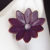 boucle d oreille grande fleur violette, l'âge du cuir, maroquinerie artisanale éthique et responsable, dordogne, france