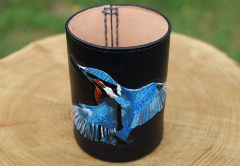 pot à crayons cuir martin pêcheur, cuir végétal, l'âge du cuir, maroquinerie artisanale, dordogne, france