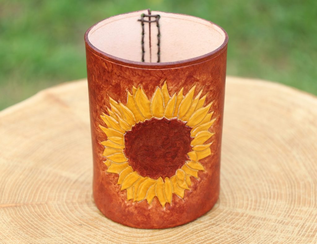 pot à crayons tournesol, cuir végétal, l'âge du cuir, maroquinerie artisanale, dordogne, france