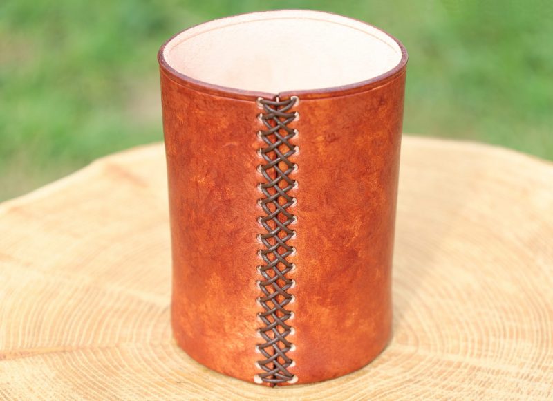 pot à crayons tournesol, cuir végétal, l'âge du cuir, maroquinerie artisanale, dordogne, france