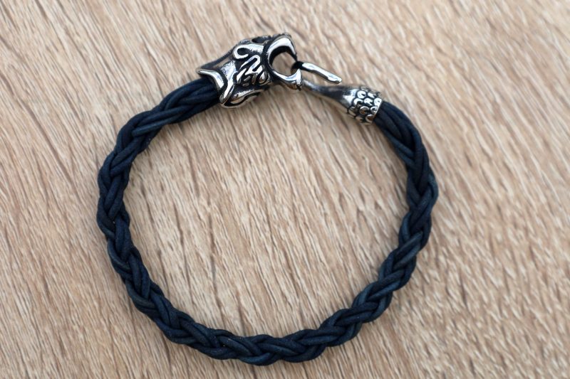 bracelet tigre, cuir végétal, l'âge du cuir, maroquinerie artisanale, dordogne, france