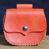 porte-monnaie médiéval ceinture orange, cuir à tannage végétal, l'âge du cuir, maroquinerie artisanale, Dordogne, France