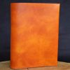 protege livre cuir, tannage végétal, l'âge du cuir, maroquinerie artisanale éthique et responsable, Dordogne, France
