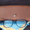 étui à lunette cuir riveté, cuir de vache pleine fleur à tannage végétal, l'Âge du Cuir, maroquinerie artisanale française à démarche peau-éthique et responsable, Dordogne, France
