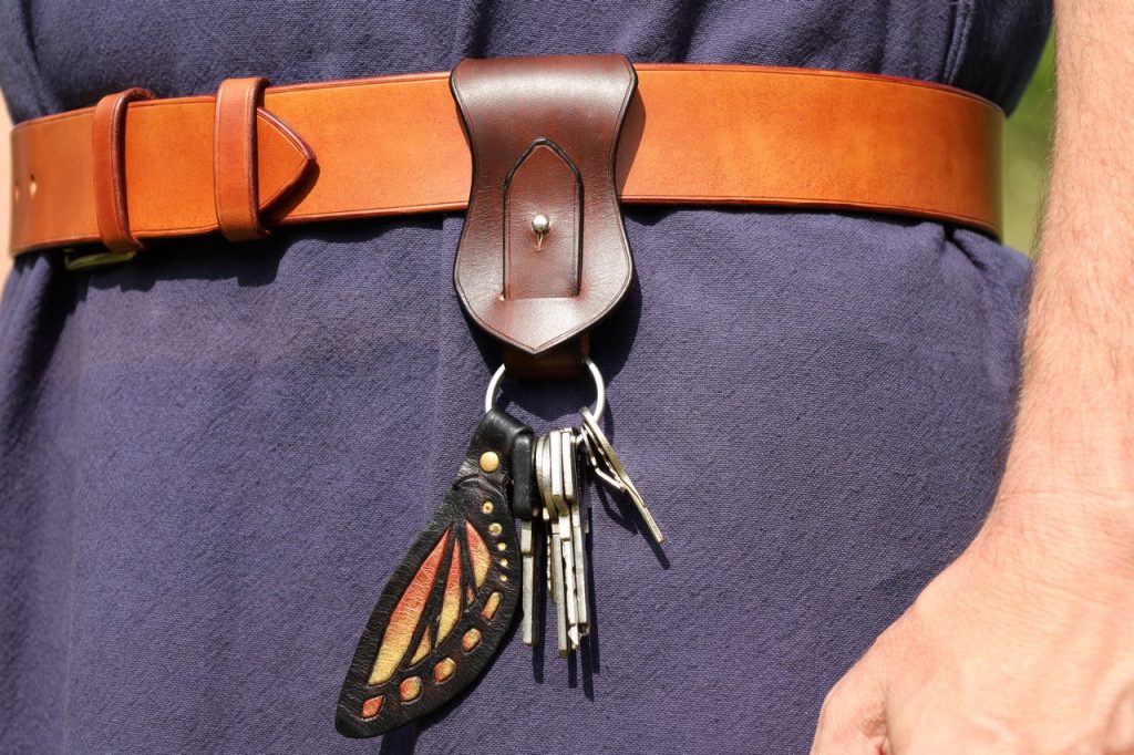 accessoire ceinture, tannage végétal, l'Âge du Cuir, maroquinerie artisanale éthique et responsable française, Dordogne