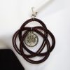 boucle d oreille arbre de vie noeud aubergine, l'âge du cuir, maroquinerie artisanale éthique et responsable, dordogne, france