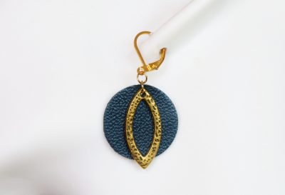 boucle d oreille bleu ronde femme, l'âge du cuir, maroquinerie artisanale éthique et responsable, dordogne, france