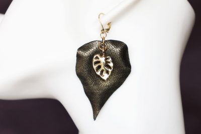 boucle d oreille feuille, l'âge du cuir, maroquinerie artisanale éthique et responsable, dordogne, france