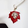 boucle d oreille feuille d'érable rouge, tannage végétal, l'âge du cuir, maroquinerie artisanale éthique et responsable, Dordogne, France