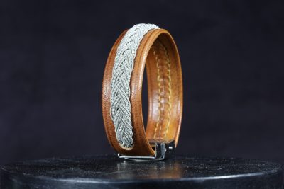 bracelet viking Mannu, sami, cuir végétal, étain, l'âge du cuir, maroquinerie artisanale éthique et responsable, dordogne, france