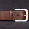 ceinture homme Braxus 40O havane, tannage végétal, l'âge du cuir, maroquinerie artisanale éthique et responsable, Dordogne, France