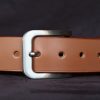 ceinture homme Braxus 40O noisette, tannage végétal, l'âge du cuir, maroquinerie artisanale éthique et responsable, Dordogne, France