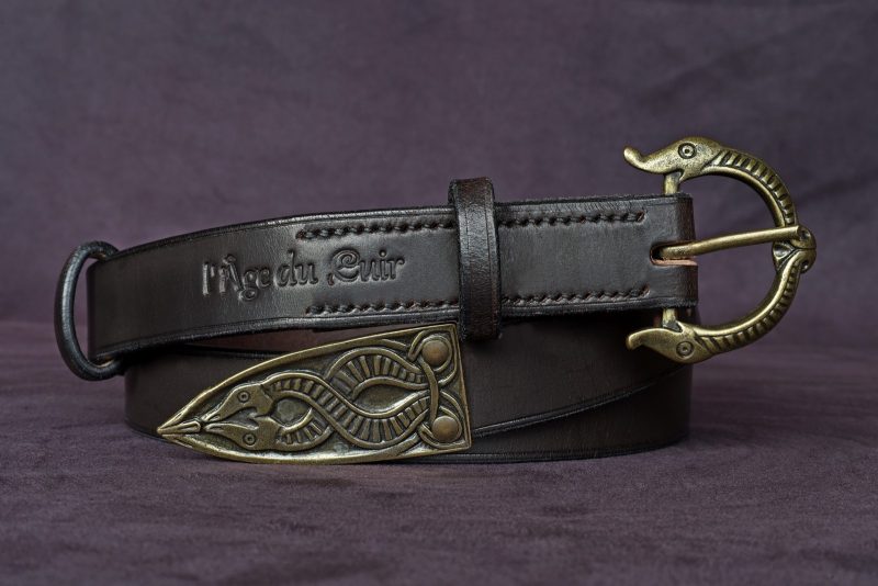 ceinture viking sleipnir ébène 27B, tannage végétal, l'âge du cuir, maroquinerie artisanale éthique et responsable, Dordogne, France