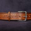 ceinture fleurs marron, tannage végétal, l'Âge du Cuir, maroquinerie artisanale éthique et responsable, Dordogne, France